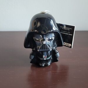 NWT Star Wars Darth Vadar Hallmark Ornament